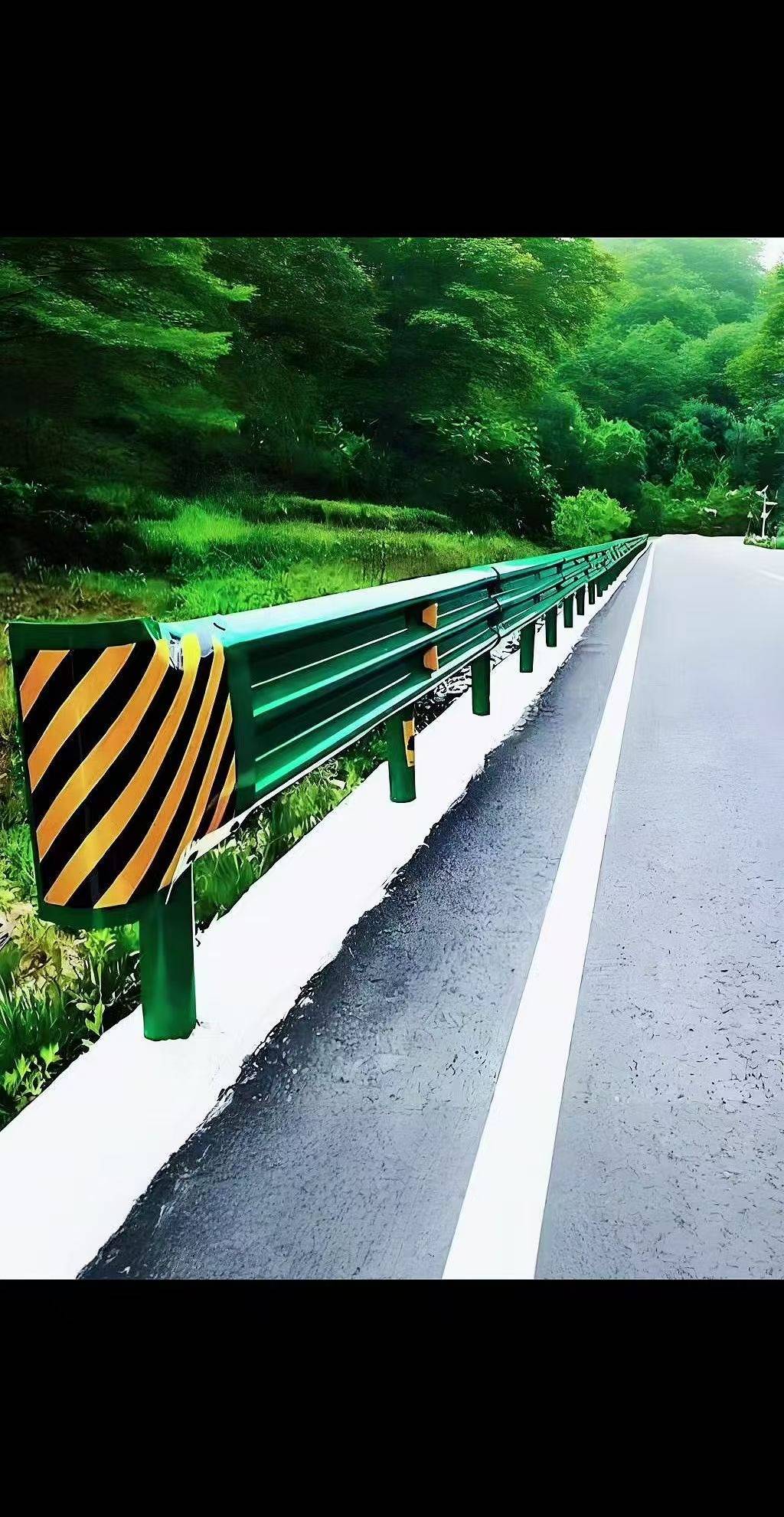 探秘上海河道护栏的守护者 波形护栏